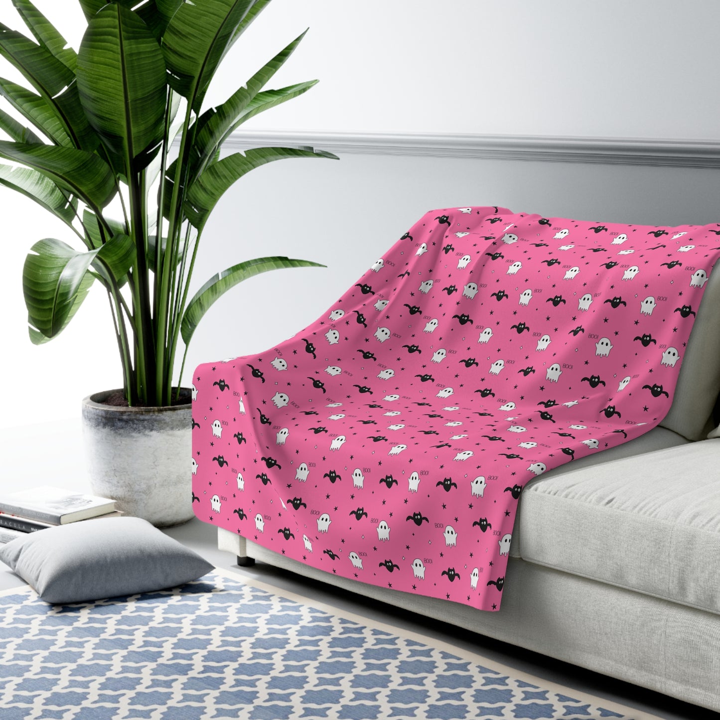 BOO Ghosts & Bats Sherpa Fleece Blanket, Halloween Throw Blanket Pink 60" × 80" - HolidayShoppingFinds