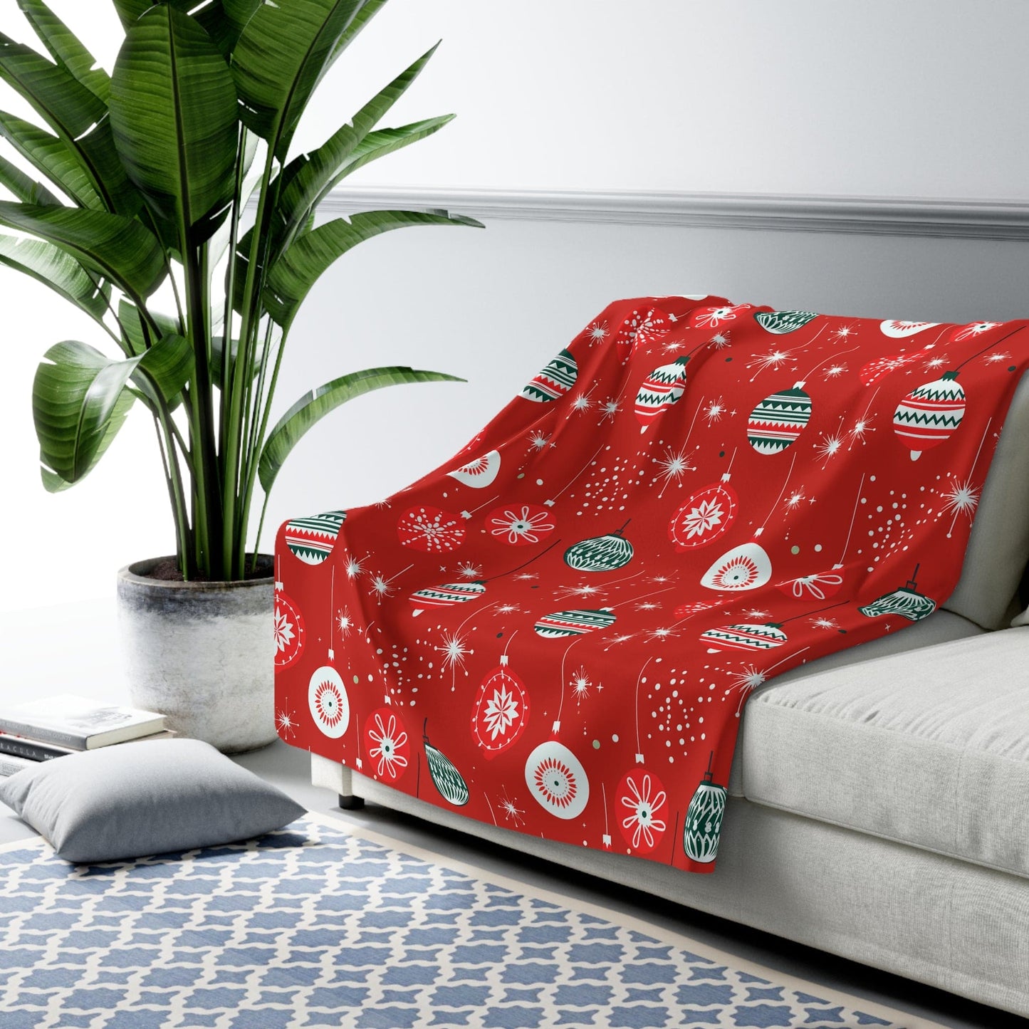 Christmas Ornaments Sherpa Blanket, Winter Holiday Red Fleece Blanket, Cozy Throw Blanket, Holiday Gift 60" × 80" - HolidayShoppingFinds