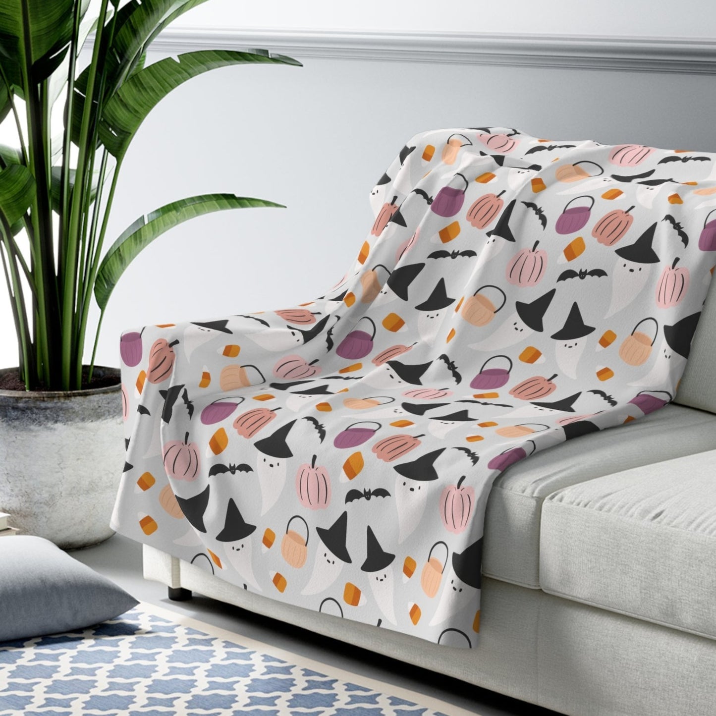 Halloween Whimsical Sherpa Blanket, Ghost Pumpkin Bats Throw Blanket Gray 50" × 60" - HolidayShoppingFinds