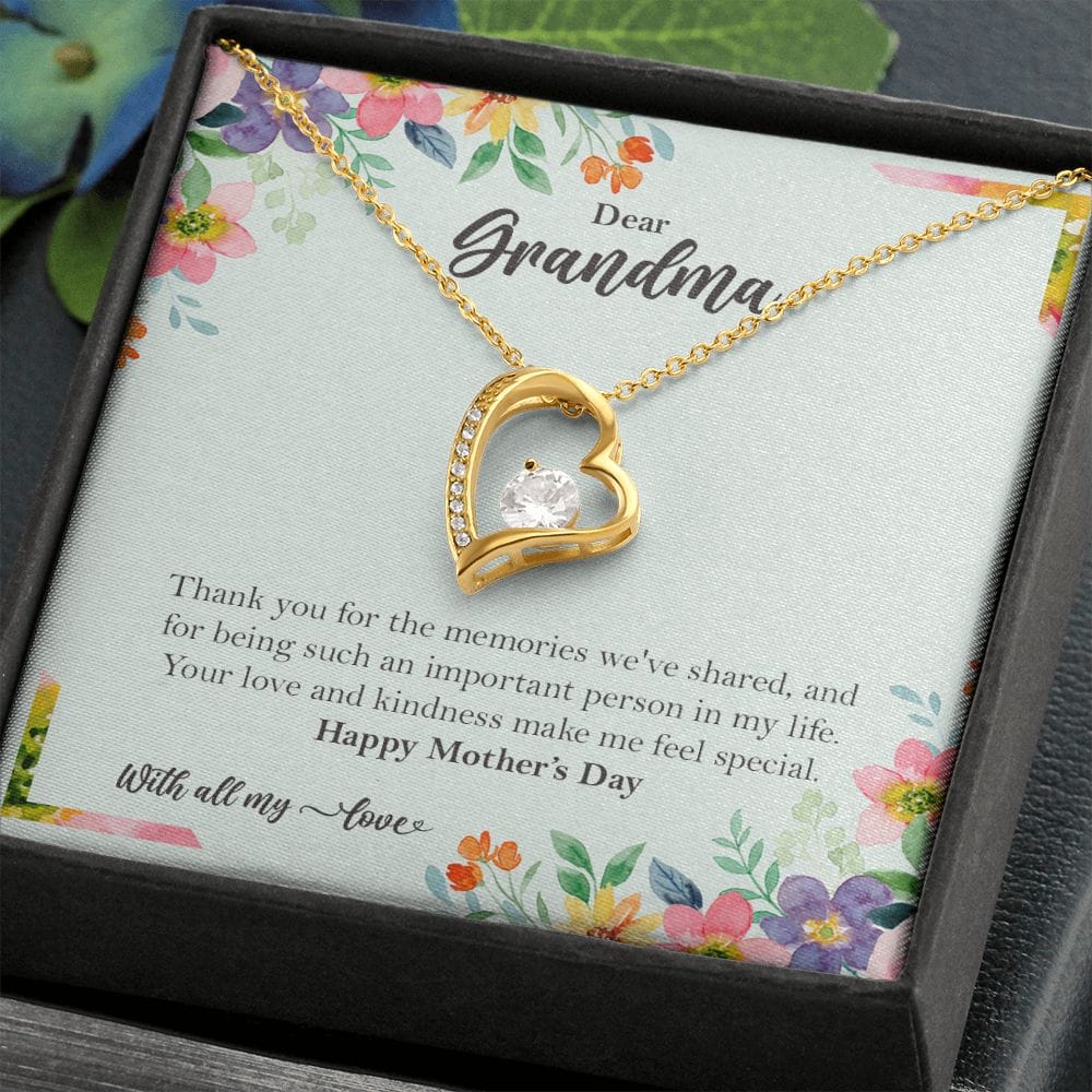 Grandma Gift Necklace from Grandchildren, Grandmother Mothers Day Gift - HolidayShoppingFinds