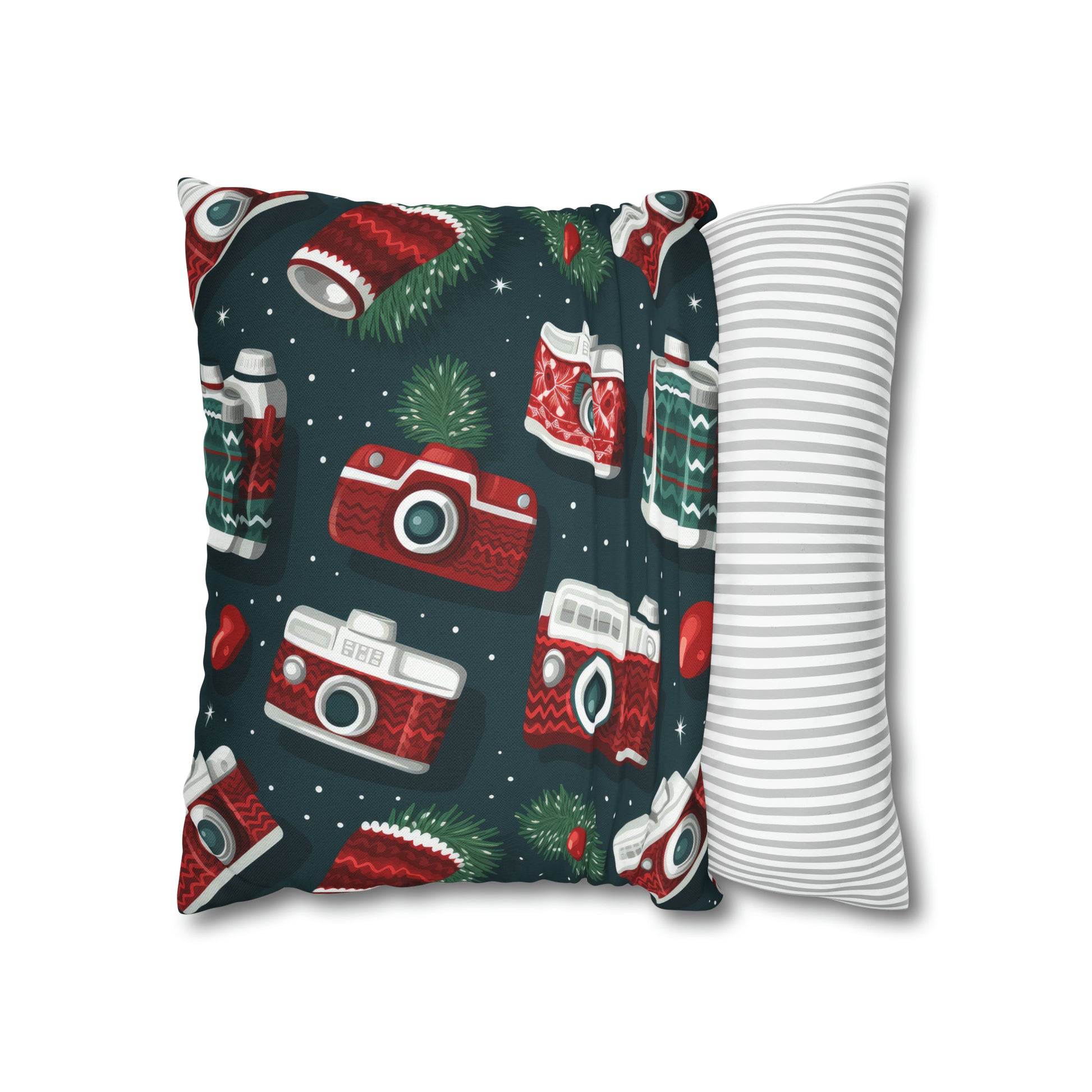 Vintage Camera Holiday Green Retro Pillow Case, Christmas Pillow Throw, Holiday Gift    - HolidayShoppingFinds