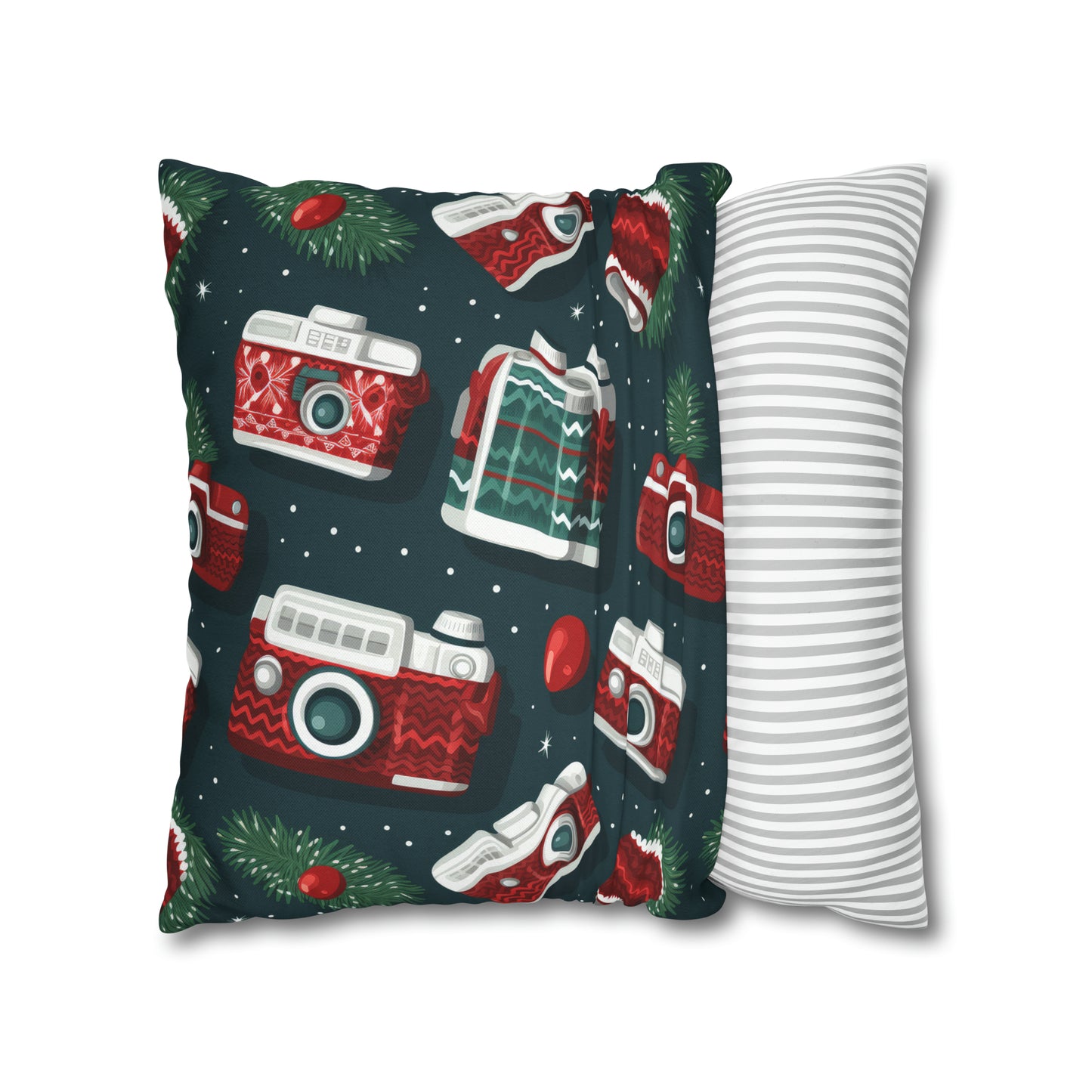 Vintage Camera Holiday Green Retro Pillow Case, Christmas Pillow Throw, Holiday Gift    - HolidayShoppingFinds