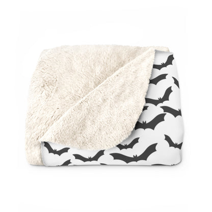 Spooky Bats Sherpa Fleece Blanket, Halloween Throw Blanket B&W Blanket    - HolidayShoppingFinds