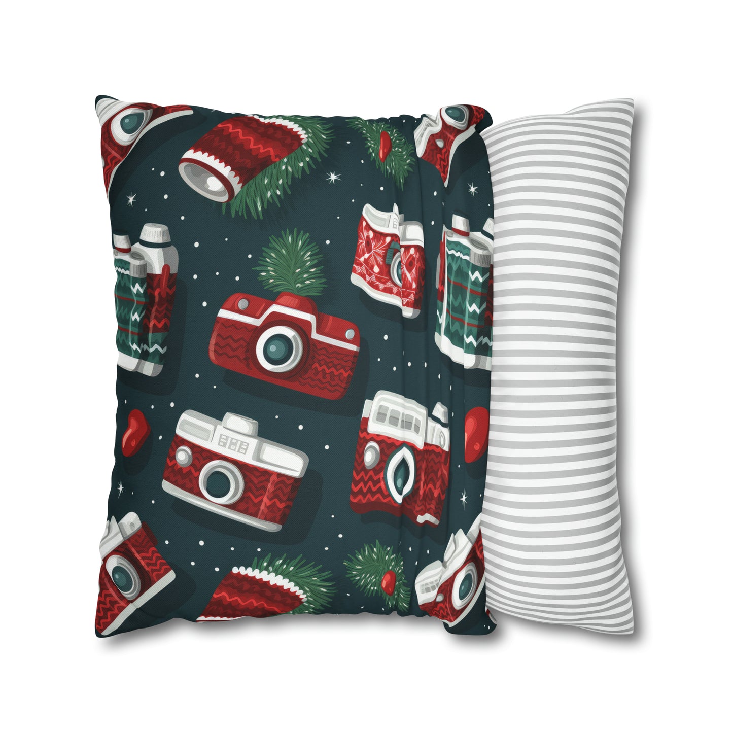 Vintage Camera Holiday Green Retro Pillow Case, Christmas Pillow Throw, Holiday Gift    - HolidayShoppingFinds