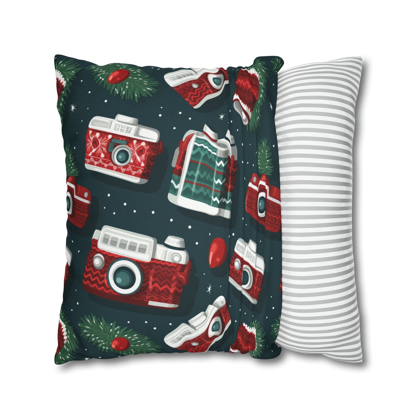 Vintage Camera Holiday Green Retro Pillow Case, Christmas Pillow Throw, Holiday Gift    - HolidayShoppingFinds